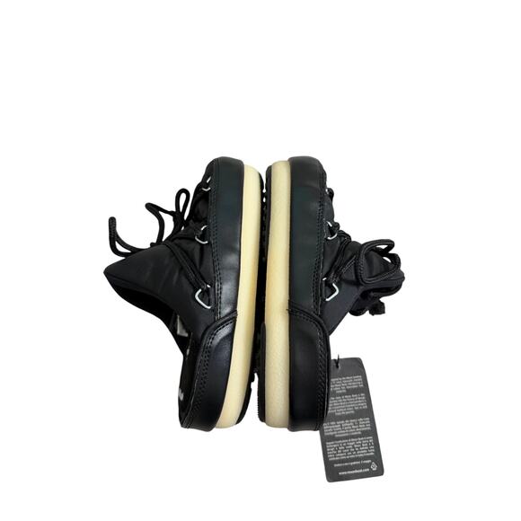 Moon Boot Black Nylon Mules EVX
CHF 140 Size 2.5 - Picture 6 of 8